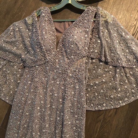 Beaded evening gown - Picture 4 of 6